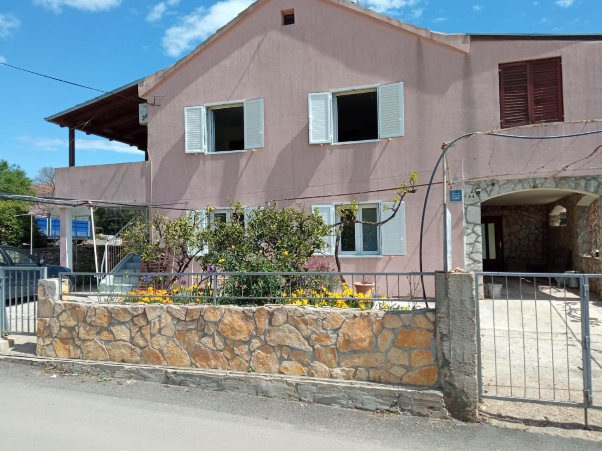 Guesthouse Eljuga Family Stari Grad  Exterior foto