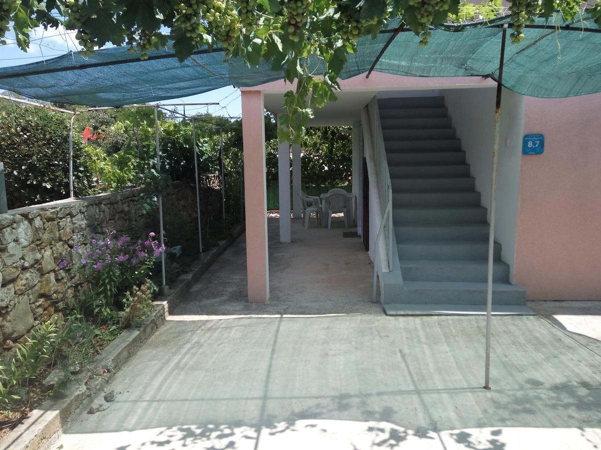 Guesthouse Eljuga Family Stari Grad  Exterior foto